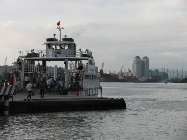 ferry2.jpg